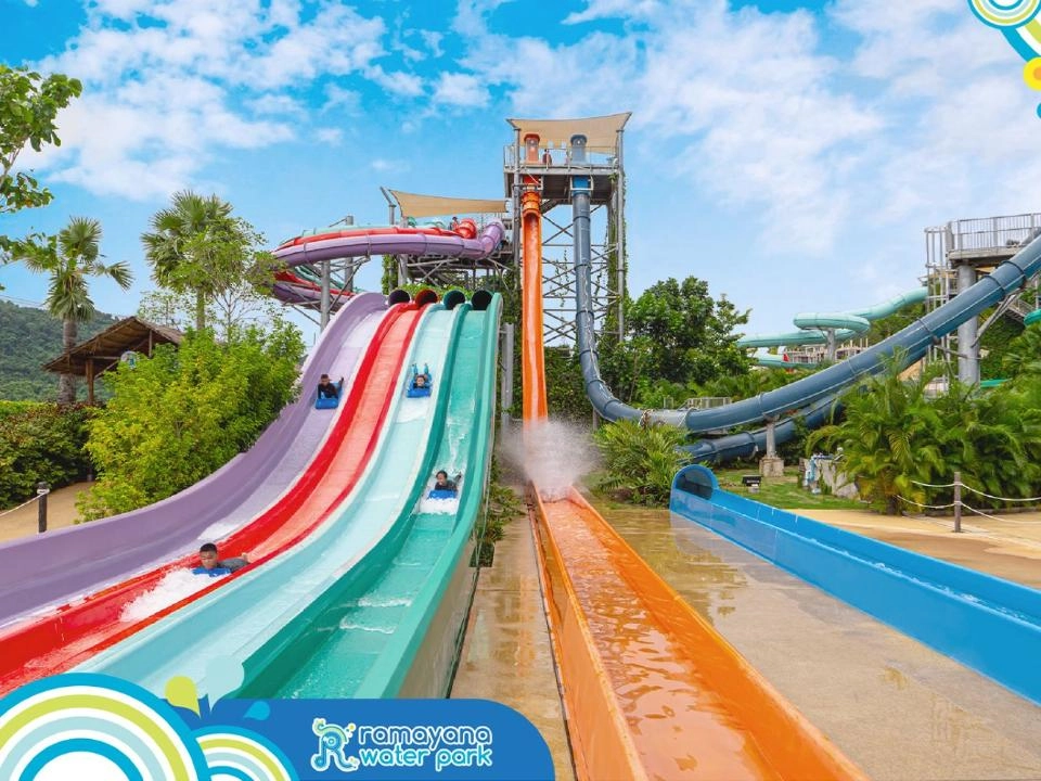 biggest water parks in Thailand and Asia